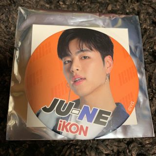 アイコン(iKON)のiKON ジュネ バッジ(アイドルグッズ)