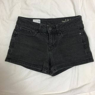 ギャップ(GAP)のデニムショートパンツ 黒(ショートパンツ)