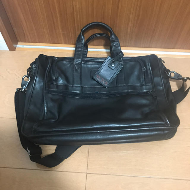 TUMI レザービジネスバック