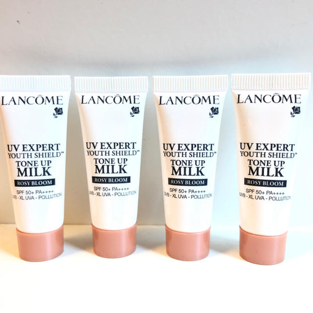 LANCOME(ランコム)の1個 ランコム UV エクスペール トーン アップ ローズ 10ml コスメ/美容のベースメイク/化粧品(化粧下地)の商品写真