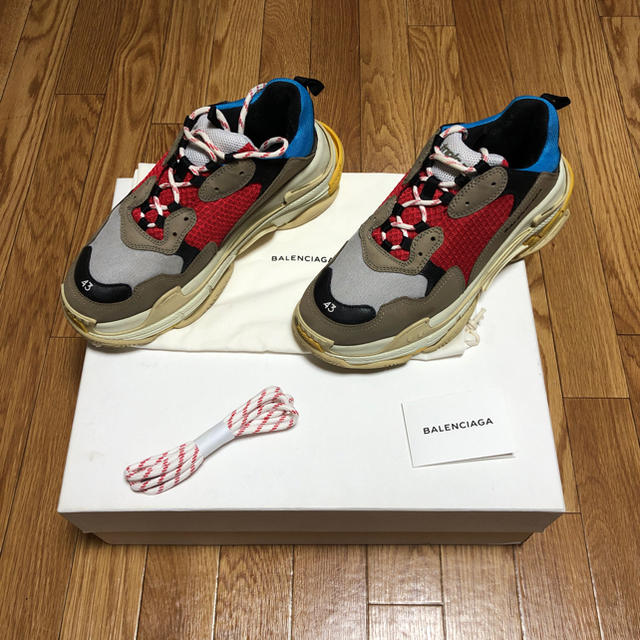 BALENCIAGA triple s 43メンズ