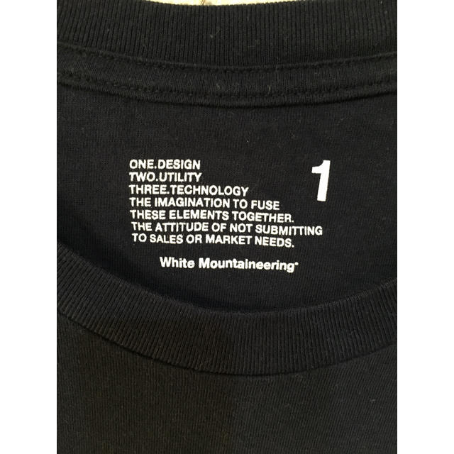 WHITE MOUNTAINEERING(ホワイトマウンテニアリング)のホワイトマウンテニアリング  幾何学柄Tシャツ メンズのトップス(Tシャツ/カットソー(半袖/袖なし))の商品写真