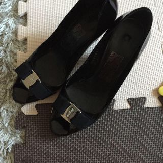 フェラガモ(Ferragamo)のミュール(ミュール)