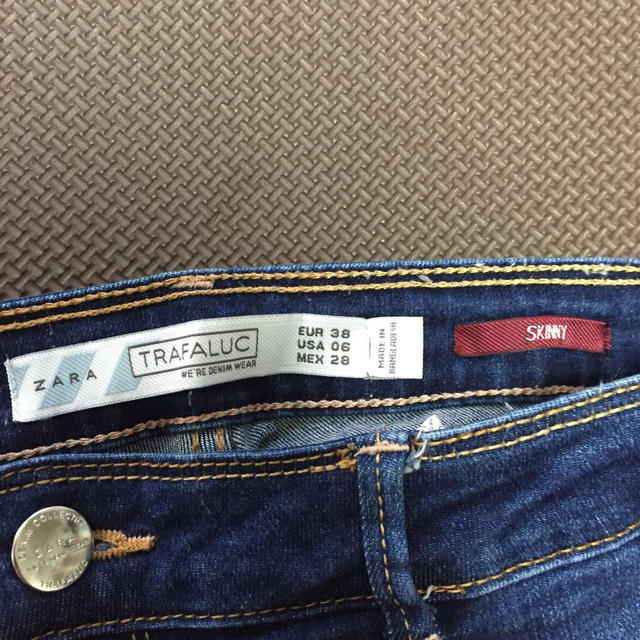 ZARA(ザラ)のZARA スキニーデニム レディースのパンツ(デニム/ジーンズ)の商品写真