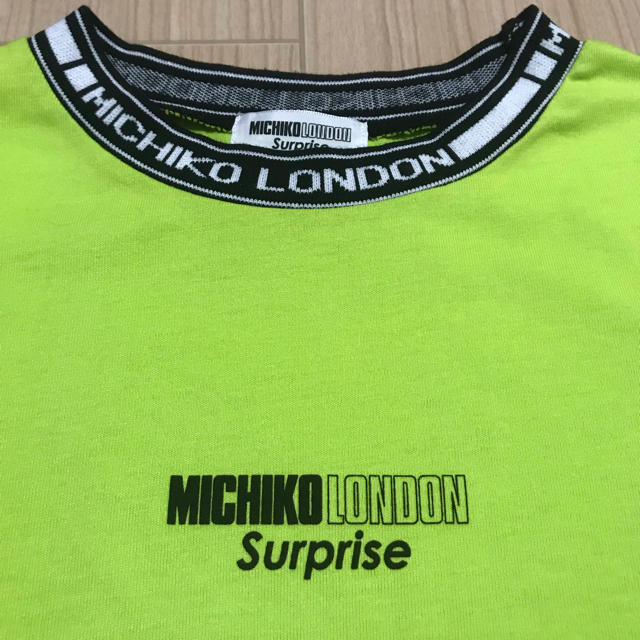 MICHIKO LONDON(ミチコロンドン)の新品 MICHIKO LONDON ネオンカラー Tシャツ レディースのトップス(Tシャツ(半袖/袖なし))の商品写真