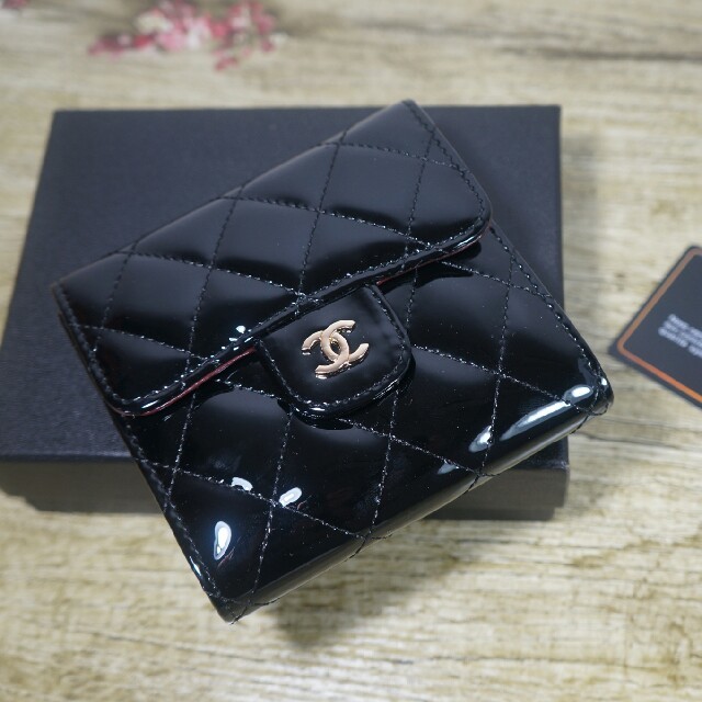 エルメス ベルト 偽物 見分け方 | CHANEL - シャネル 財布  CHANEL ブラックの通販 by バニウ's shop｜シャネルならラクマ