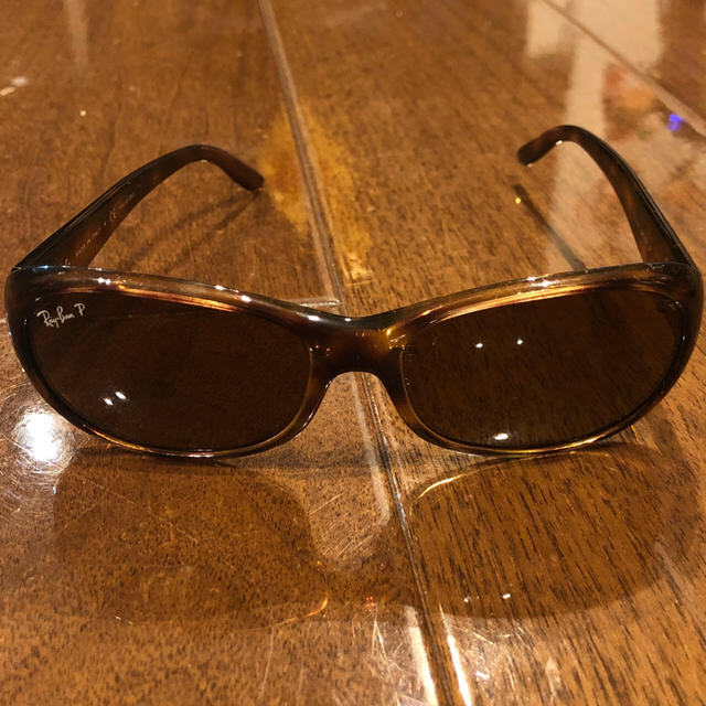 Ray-Ban(レイバン)のRay-Ban サングラス レディース レディースのファッション小物(サングラス/メガネ)の商品写真