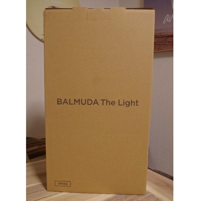 BALMUDA(バルミューダ)の【新品未開封】BALMUDA The Light
 L01A-WH(ホワイト) インテリア/住まい/日用品のライト/照明/LED(その他)の商品写真