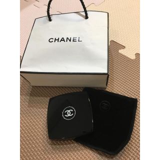 シャネル(CHANEL)のCHANEL シャネル レキャトルオンブル 93 スモーキーアイズ(アイシャドウ)