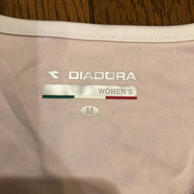 DIADORA(ディアドラ)の専用DIADORA Tシャツ レディースのトップス(Tシャツ(半袖/袖なし))の商品写真