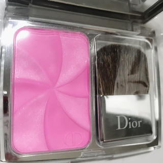 ディオール(Dior)のディオールスキン ロージー グロウ 002 ロリグロウ(チーク)