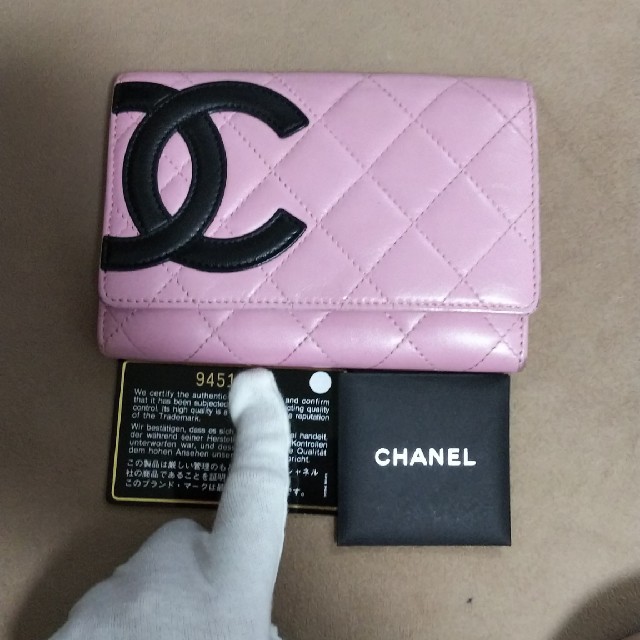 クロムハーツ ブレスレット スーパーコピー エルメス / CHANEL - シャネル  カンボンライン  ピンク×ブラック  ２つ折り財布の通販 by rosie's shop｜シャネルならラクマ