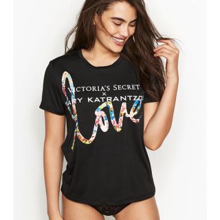 ヴィクトリアズシークレット(Victoria's Secret)のラス1‼️早い者勝ち VS XSサイズ♡コラボ商品 新品タグ付き(Tシャツ(半袖/袖なし))