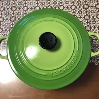 ルクルーゼ(LE CREUSET)のル・クルーゼ ココットロンド 22センチ 値下げしました(鍋/フライパン)