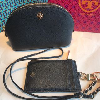 トリーバーチ(Tory Burch)の【新品】トリーバーチ／ポーチとパスケース(パスケース/IDカードホルダー)