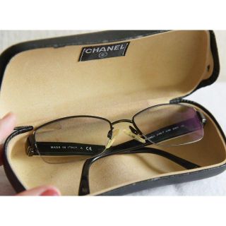 シャネル(CHANEL)のシャネル♡ココマークシャープなデザイン…ブラック黒♡度あり眼鏡♡サングラスメガネ(サングラス/メガネ)