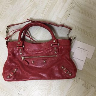 バレンシアガ(Balenciaga)の美品☆ バレンシアガ ファースト 赤(ハンドバッグ)