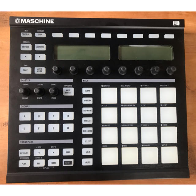 【ソフト非付属】 MASCHINE Mk1 楽器のDTM/DAW(MIDIコントローラー)の商品写真