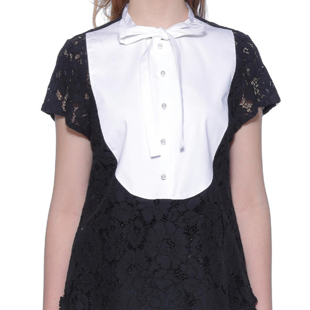 Lace Ribbon Blouse - White-Black レディースのトップス(シャツ/ブラウス(半袖/袖なし))の商品写真