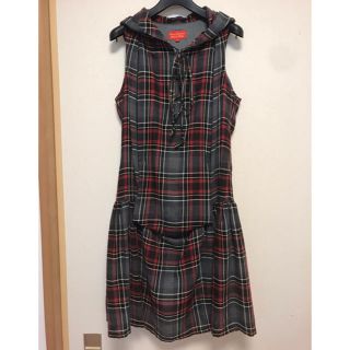 ヴィヴィアンウエストウッド(Vivienne Westwood)のヴィヴィアン ウエストウッド チェック フード ワンピ(ひざ丈ワンピース)