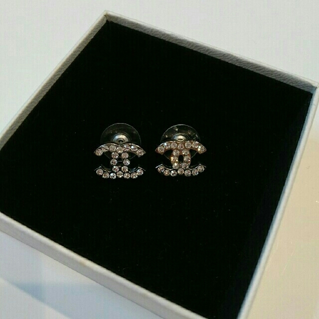 CHANEL ピアス