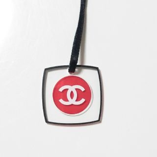 シャネル(CHANEL)の【非売品】CHANEL ココフラッシュ チャーム(ノベルティグッズ)