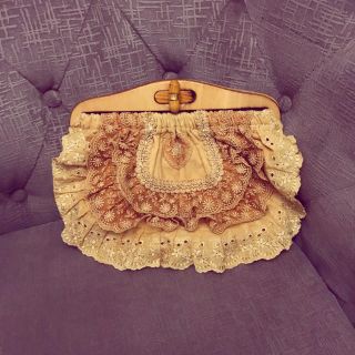 グリモワール(Grimoire)のヴィンテージクラッチ  刺繍レース(クラッチバッグ)