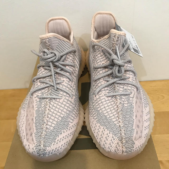 adidas(アディダス)のYEEZY BOOST 350 V2 SYNTH 国内正規品 28cm メンズの靴/シューズ(スニーカー)の商品写真