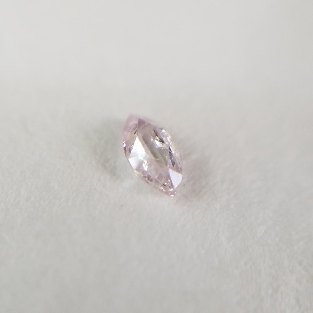 0.055ct 天然ピンク＋約0.07ct オレンジ 未ソーティングダイヤ