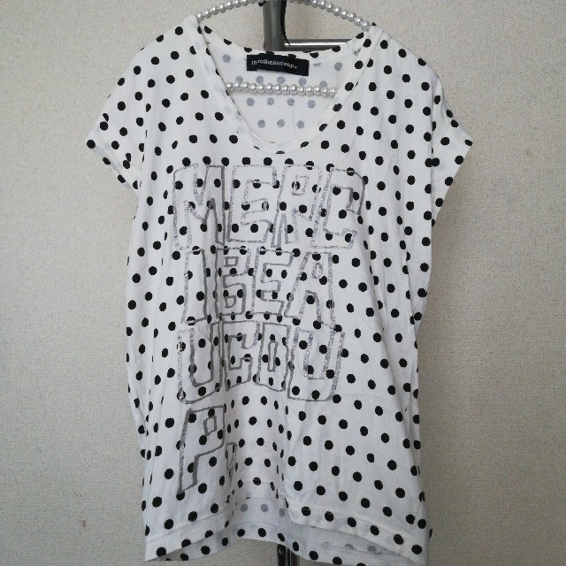mercibeaucoup(メルシーボークー)のmercibeaucoup　ドットTシャツ レディースのトップス(Tシャツ(半袖/袖なし))の商品写真
