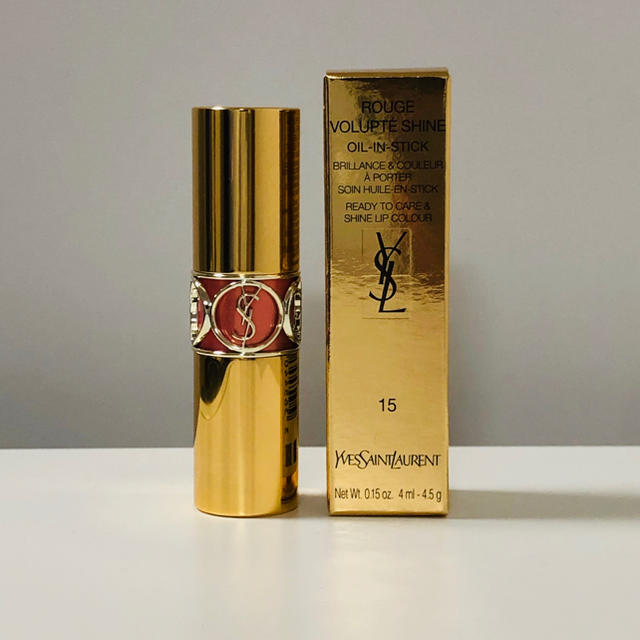 Saint Laurent(サンローラン)のYSL ルージュ ヴォリュプテ シャイン 15 コスメ/美容のベースメイク/化粧品(口紅)の商品写真