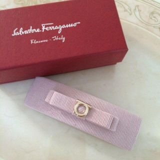 サルヴァトーレフェラガモ(Salvatore Ferragamo)のフェラガモ♡リボンガンチーニバレッタ(バレッタ/ヘアクリップ)