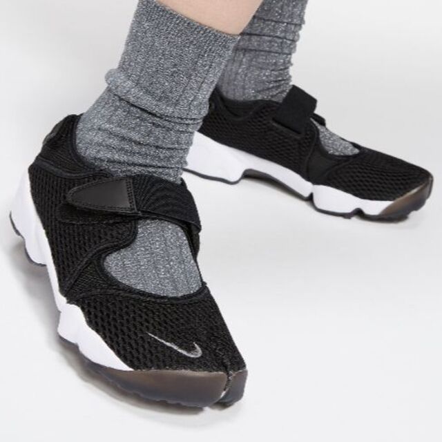 NIKE(ナイキ)のNIKE WMNS AIR RIFT【24cm】エア リフト ブリーズ サンダル レディースの靴/シューズ(スニーカー)の商品写真