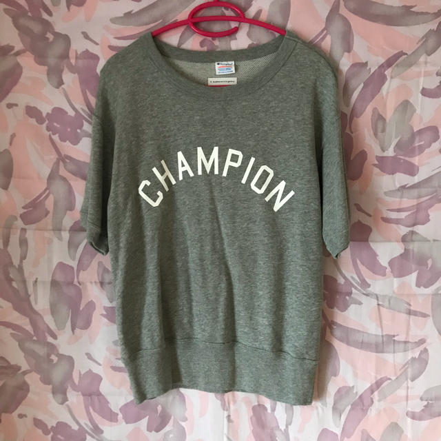 earth music & ecology(アースミュージックアンドエコロジー)の新品☆Champion×earth チャンピオン×アースミュージック トップス レディースのトップス(カットソー(半袖/袖なし))の商品写真