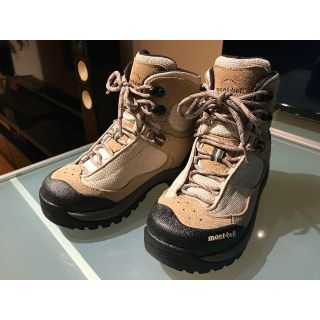 モンベル(mont bell)のmont bell　 モンベル　22.5cm　登山靴　トレッキングシューズ(ブーツ)