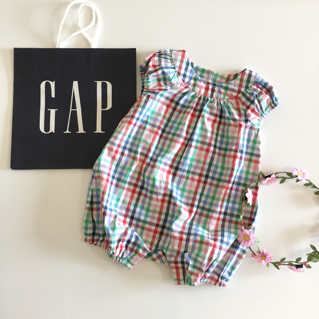 babyGAP(ベビーギャップ)の新品♡baby gap♡ロンパース ショートパンツ/ラルフローレン ユニクロ 他 キッズ/ベビー/マタニティのベビー服(~85cm)(ロンパース)の商品写真