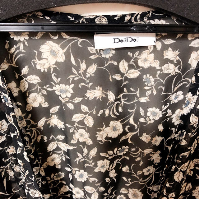 DouDou(ドゥドゥ)の《数回着用》DouDou❤︎ブラウス レディースのトップス(シャツ/ブラウス(長袖/七分))の商品写真