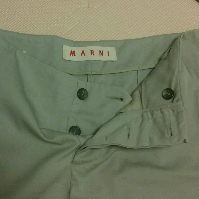 Marni(マルニ)のMARNI グレーショートパンツ レディースのパンツ(ショートパンツ)の商品写真