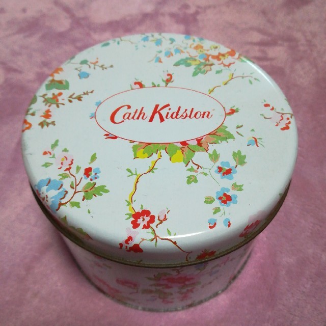 Cath Kidston(キャスキッドソン)のキャス・キッドソン　マグカップ キッズ/ベビー/マタニティの授乳/お食事用品(マグカップ)の商品写真