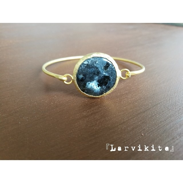 TSUKI☆『オレンジガーネットリング』『Larvikite』の天然石