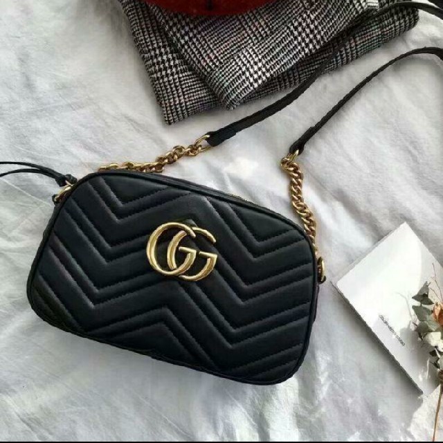 韓国 スーパーコピー 明洞 Gucci Gucciショルダーバッグの通販 By