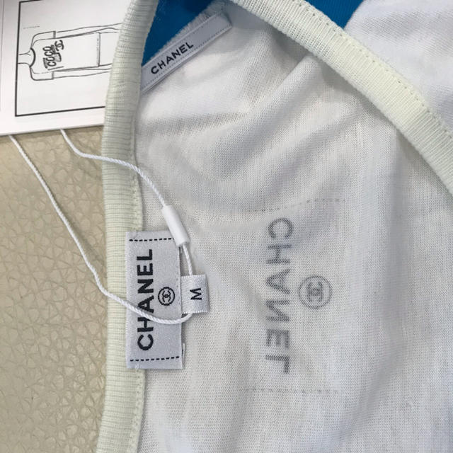 CHANEL(シャネル)のシャネル クルーズライン ココ キューバ Tシャツ ターコイズ レディースのトップス(Tシャツ(半袖/袖なし))の商品写真