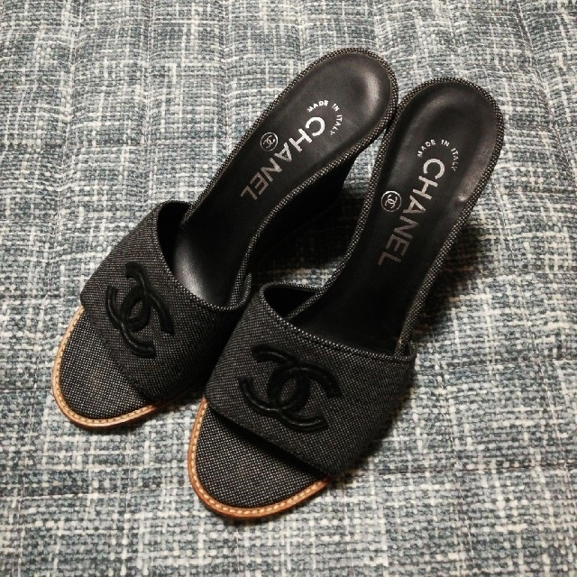 CHANEL ミュール 古典 51.0%OFF www.gold-and-wood.com