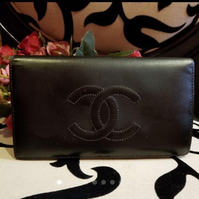 CHANEL - ♥️シャネル財布✨♥️CHANEL✨♥長財布の通販 by ゆ❤(ӦｖӦ｡)み's shop｜シャネルならラクマ