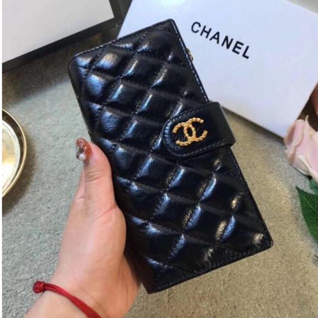 CHANEL - シングル三つ折り財布の通販 by アン's shop｜シャネルならラクマ