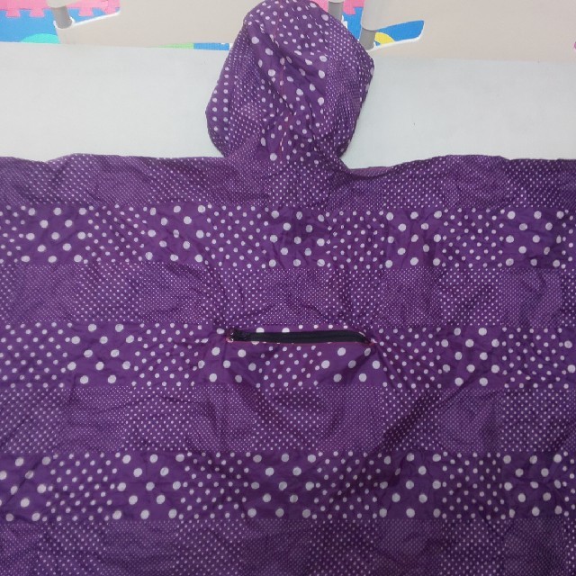 玲之助1063さん専用  男女兼用 レイン ポンチョ 紫 レディースのファッション小物(レインコート)の商品写真