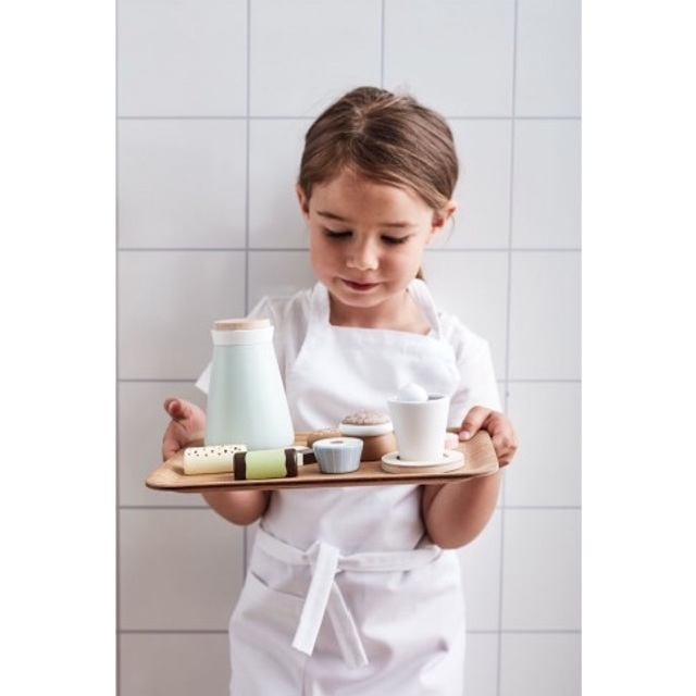 Caramel baby&child (キャラメルベビー&チャイルド)の新品✦1点のみ Kids Concept 木製 カフェドリンクSET キッズ/ベビー/マタニティのおもちゃ(知育玩具)の商品写真