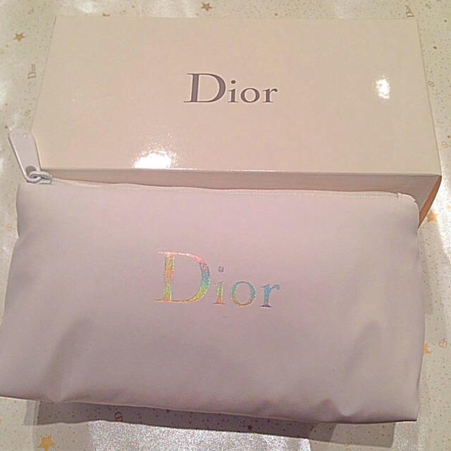 Dior(ディオール)の新品♡未使用 DIOR コフレ ポーチ セット コスメ/美容のキット/セット(コフレ/メイクアップセット)の商品写真