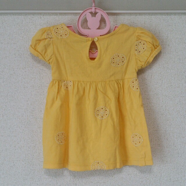 babyGAP(ベビーギャップ)のbabyGAP♡カットソー90 キッズ/ベビー/マタニティのキッズ服女の子用(90cm~)(Tシャツ/カットソー)の商品写真