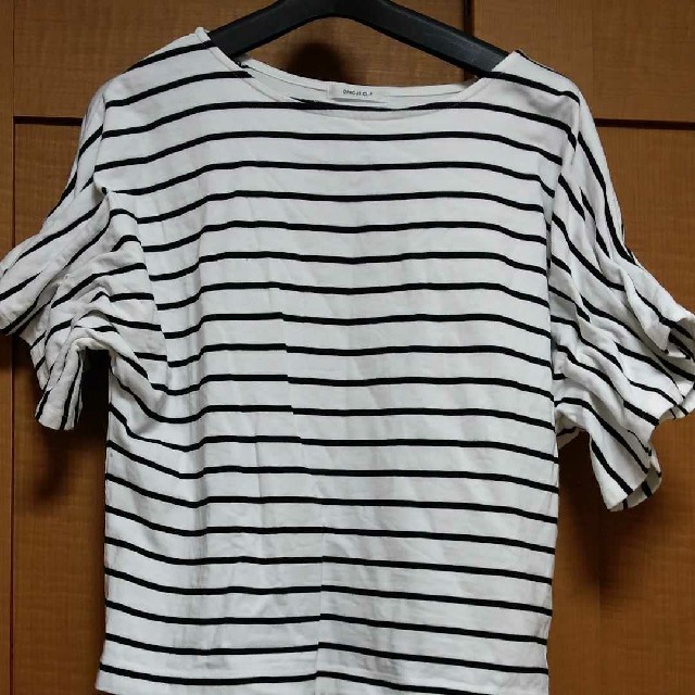 OPAQUE.CLIP(オペークドットクリップ)の袖ギャザーふんわりボーダーT レディースのトップス(Tシャツ(半袖/袖なし))の商品写真